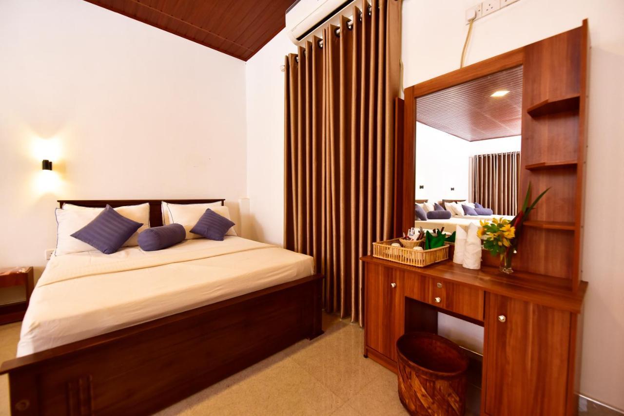 Ariya Rest & Ayurveda Spa Polonnâruvâ Extérieur photo