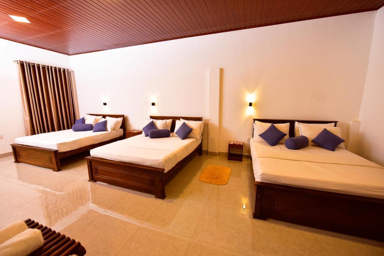 Ariya Rest & Ayurveda Spa Polonnâruvâ Extérieur photo