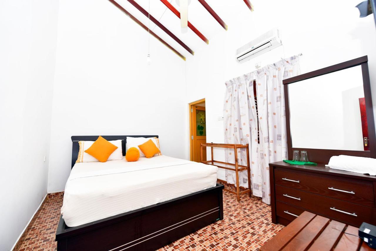 Ariya Rest & Ayurveda Spa Polonnâruvâ Extérieur photo