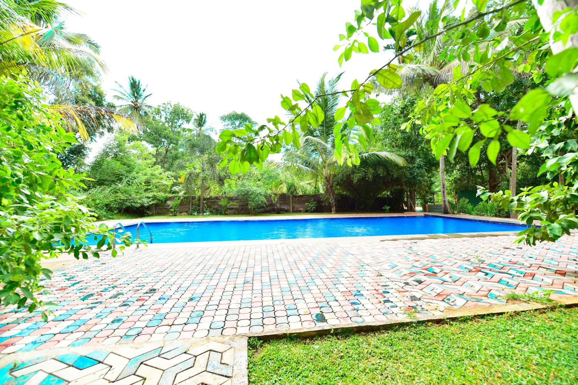 Ariya Rest & Ayurveda Spa Polonnâruvâ Extérieur photo